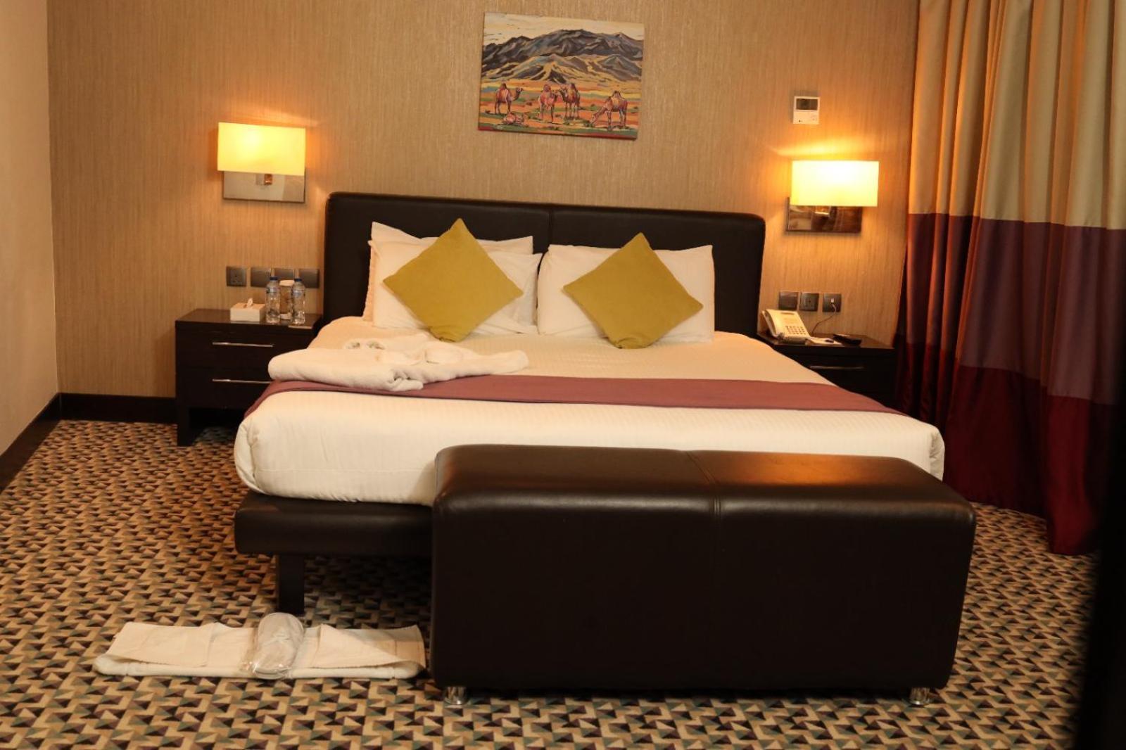 Golden Tulip Hail Luaran gambar