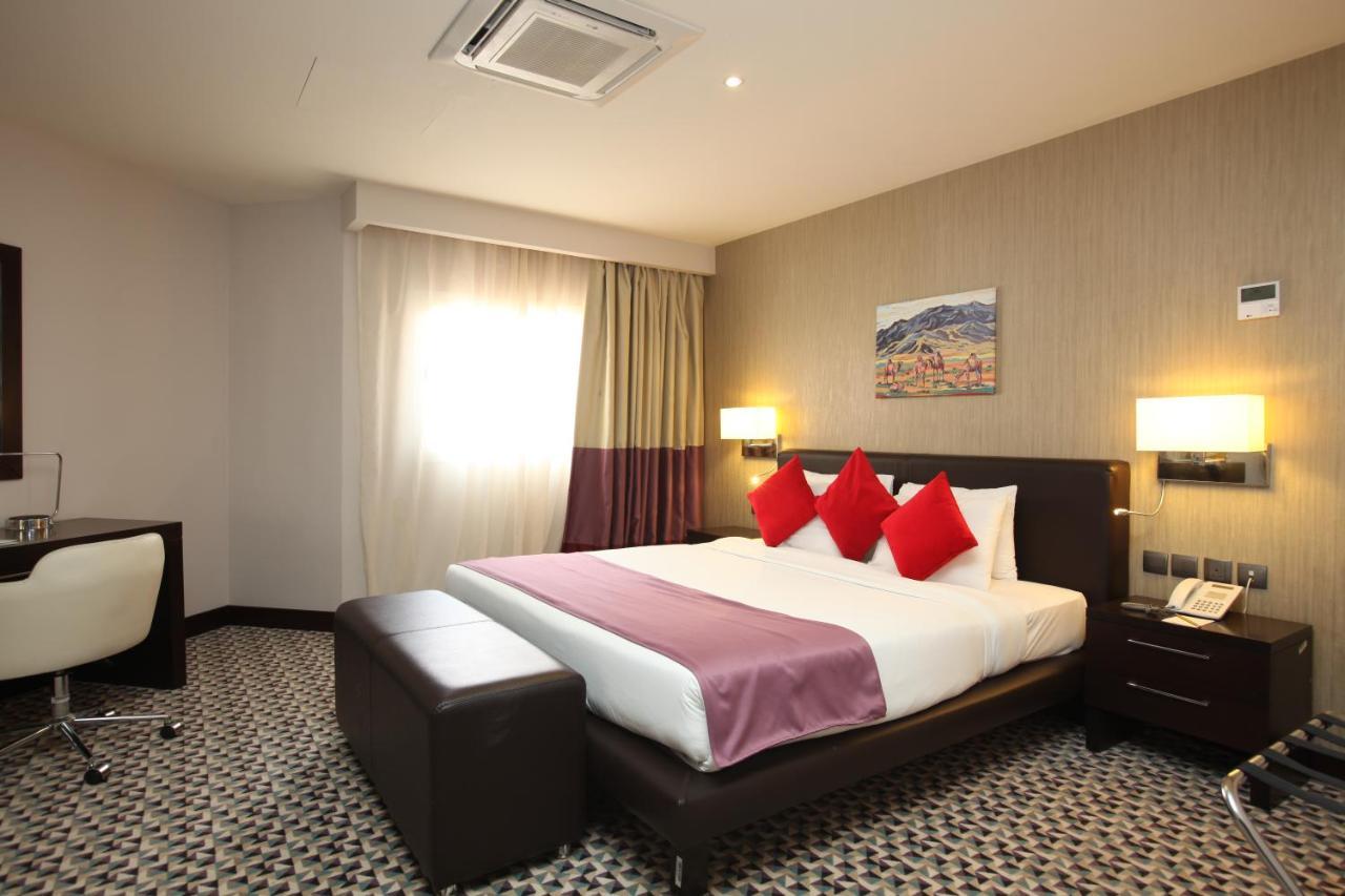 Golden Tulip Hail Luaran gambar